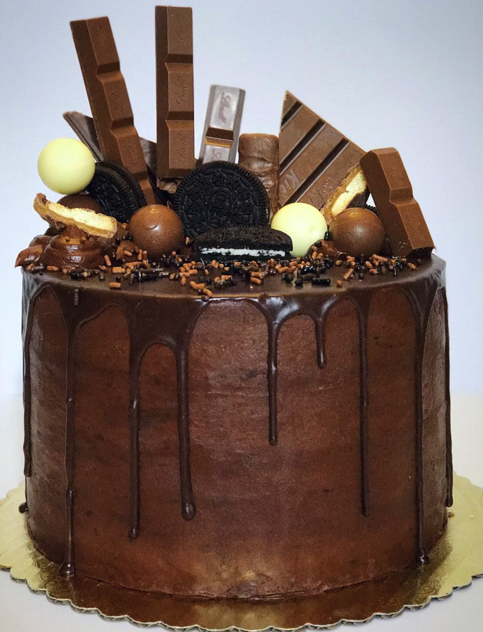 Chocolate Gold Bliss Cake - Fastest Cakes